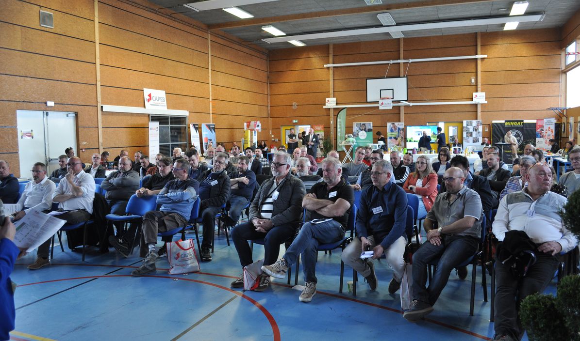 capeb71-assemblee-generale-table-ronde-seance-officielle-4-a