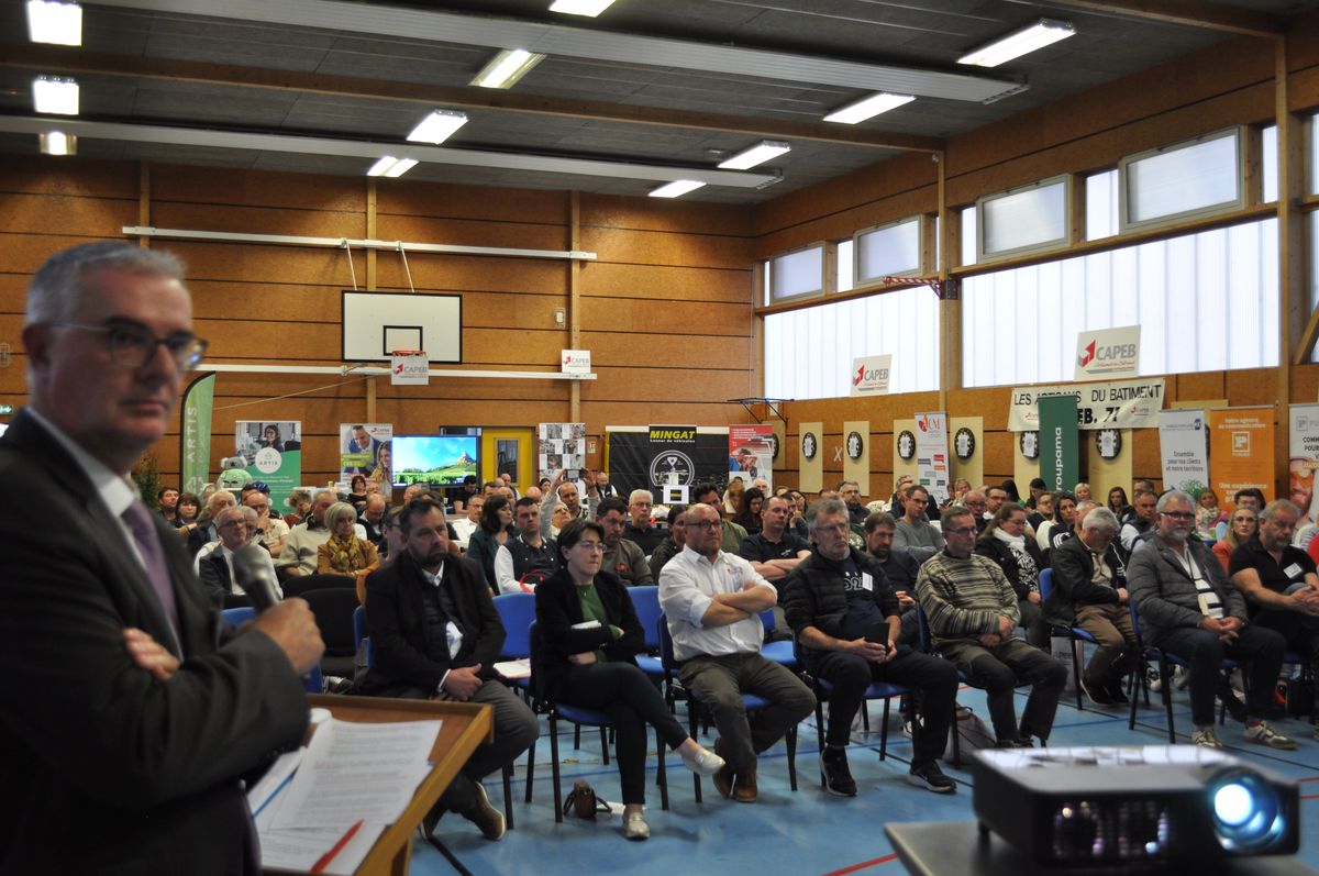 capeb71-assemblee-generale-table-ronde-seance-officielle-5-a