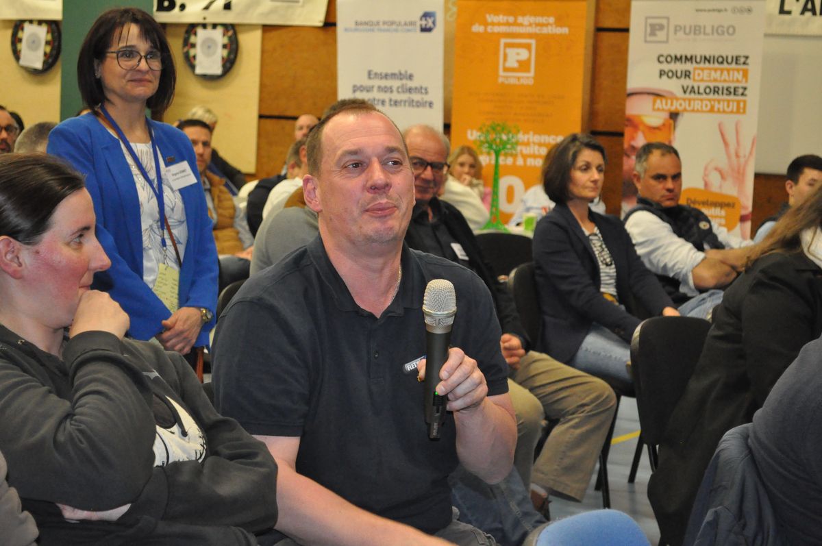 capeb71-assemblee-generale-table-ronde-seance-officielle-2-a